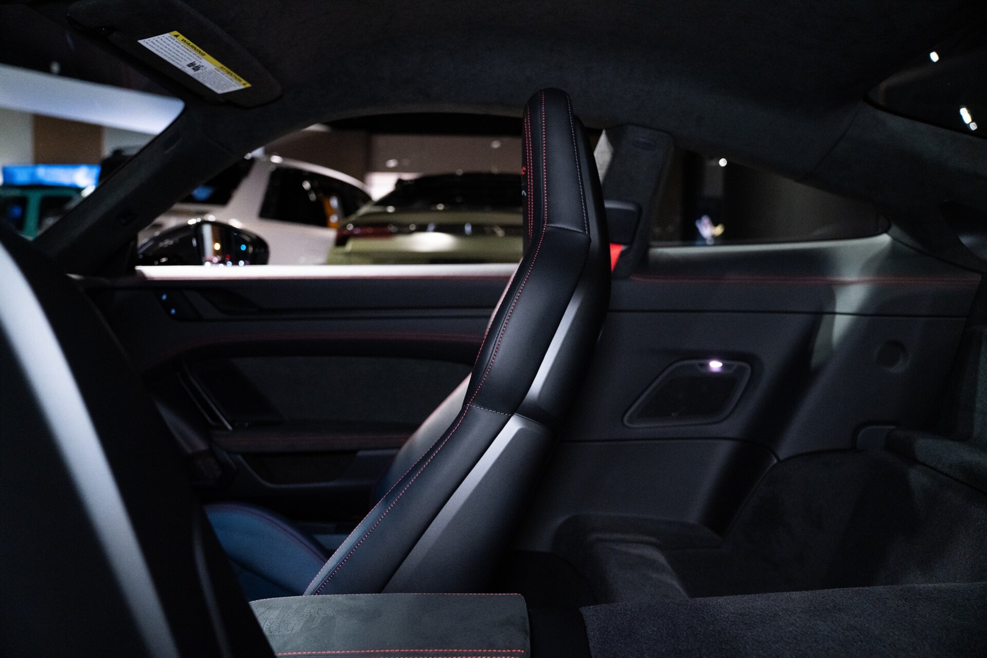 2026 Porsche 911 GT3 - Photo 32