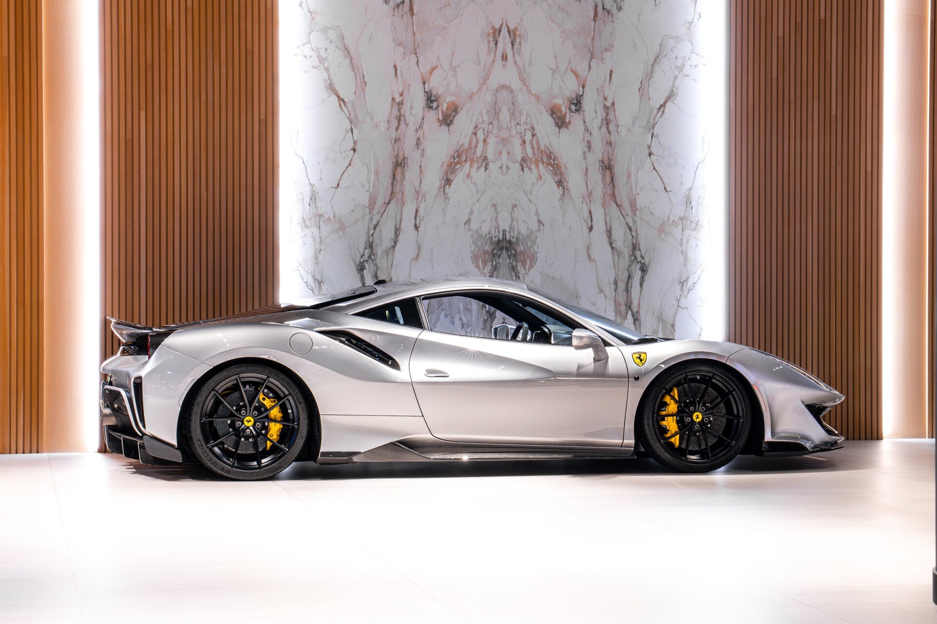 2020 Ferrari 488 Pista Tailor Made - Photo 5
