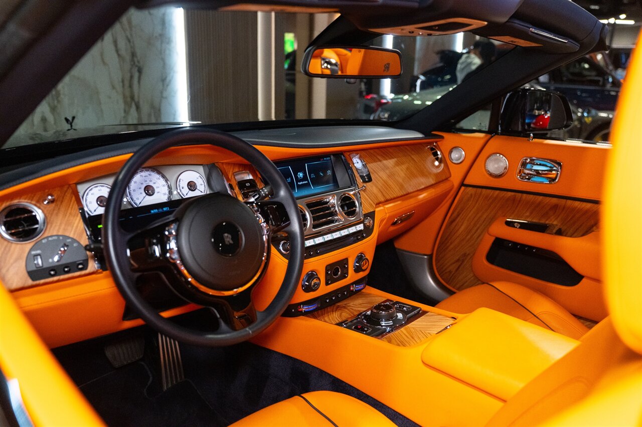 2021 Rolls-Royce Dawn   - Photo 9 - Beverly Hills, CA 90212