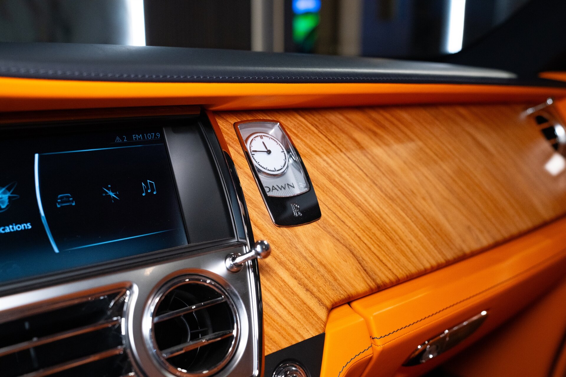 2021 Rolls-Royce Dawn Base - Photo 15
