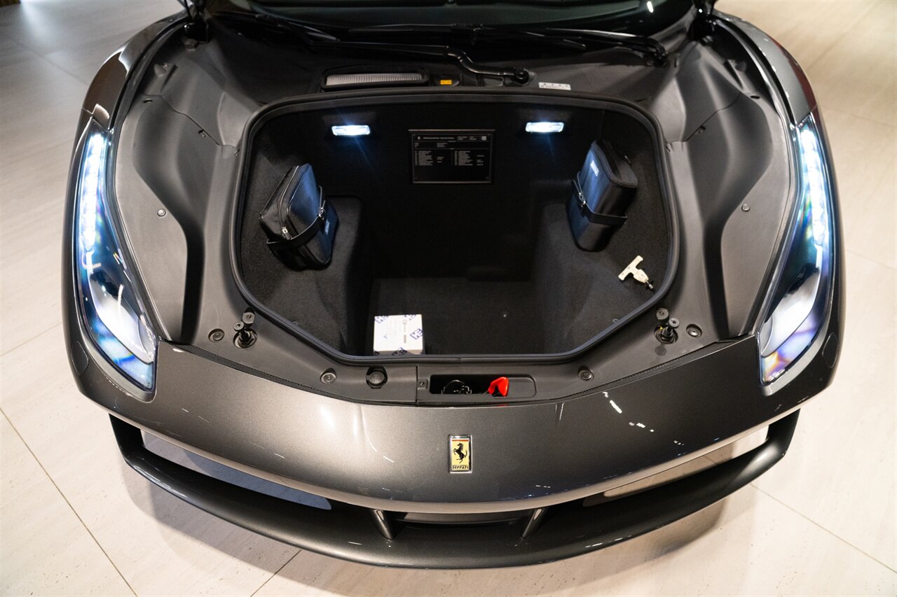 2018 Ferrari 488 Spider   - Photo 31 - Beverly Hills, CA 90212