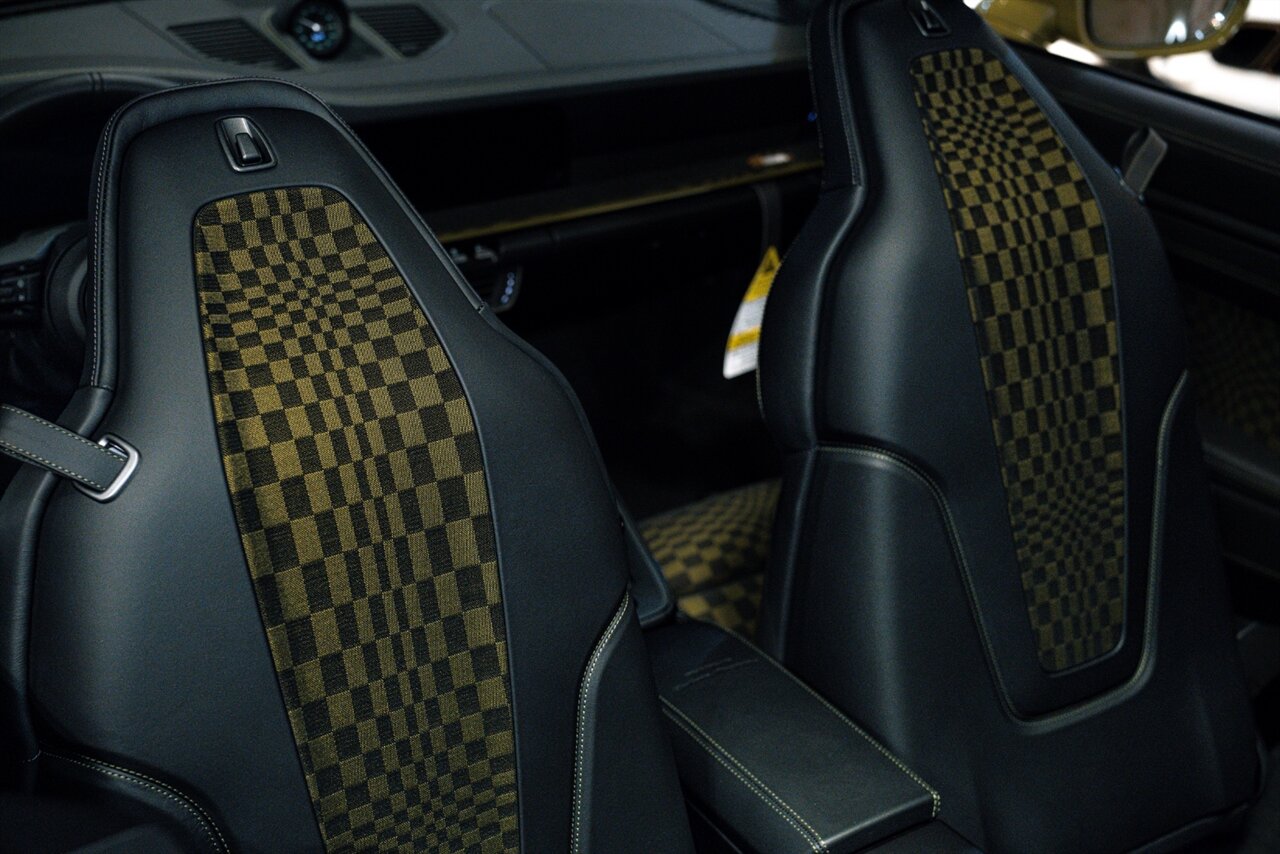 2026 Porsche 911 Carrera GTS Spirit 70 - Photo 12 - Beverly Hills, CA 90212