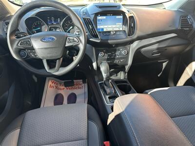 2018 Ford Escape SE   - Photo 6 - Wichita Falls, TX 76305