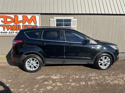 2018 Ford Escape SE   - Photo 1 - Wichita Falls, TX 76305