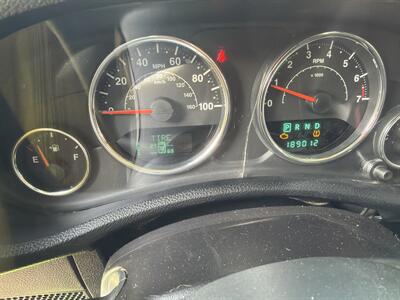 2013 Jeep Wrangler Unlimited Sport   - Photo 9 - Wichita Falls, TX 76305