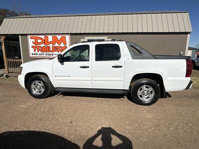 2007 Chevrolet Avalanche LS 1500 LS 1500 4dr Crew Cab   - Photo 2 - Wichita Falls, TX 76305