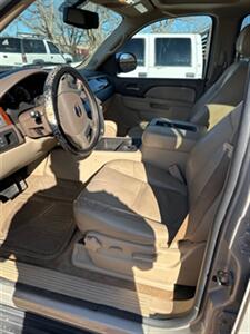 2010 GMC Yukon XL SLT   - Photo 6 - Wichita Falls, TX 76305