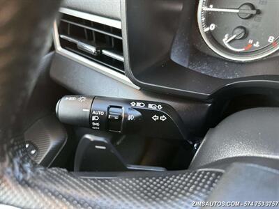 2025 Mitsubishi Outlander SE   - Photo 19 - Logansport, IN 46947