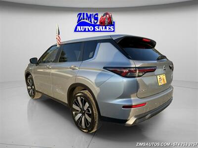 2025 Mitsubishi Outlander SE   - Photo 5 - Logansport, IN 46947