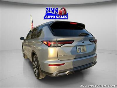 2025 Mitsubishi Outlander SE   - Photo 6 - Logansport, IN 46947