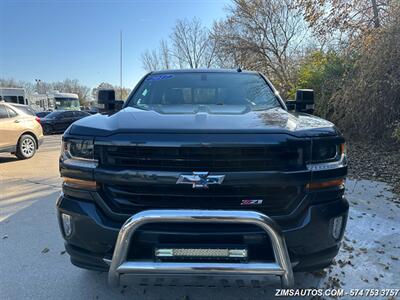2017 Chevrolet Silverado 1500 LT   - Photo 2 - Logansport, IN 46947