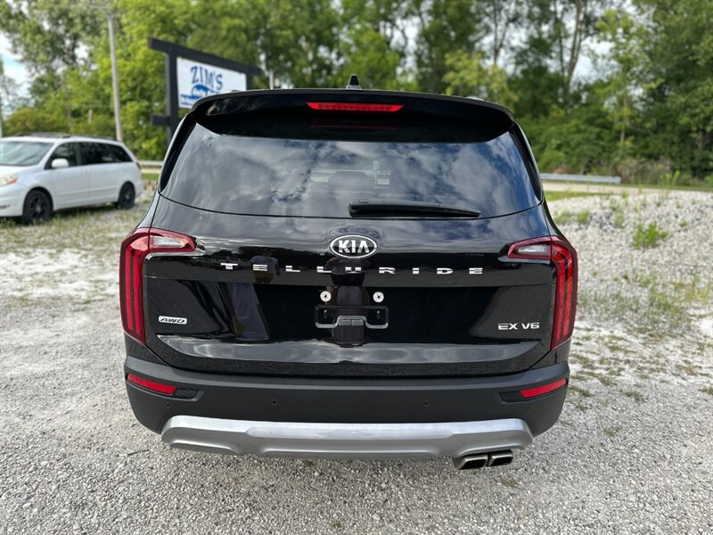 2021 Kia Telluride EX photo 3