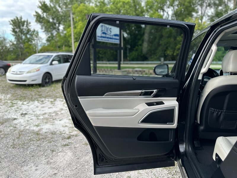 2021 Kia Telluride EX photo 31