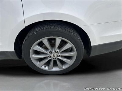 2011 Lincoln MKT EcoBoost   - Photo 38 - Logansport, IN 46947