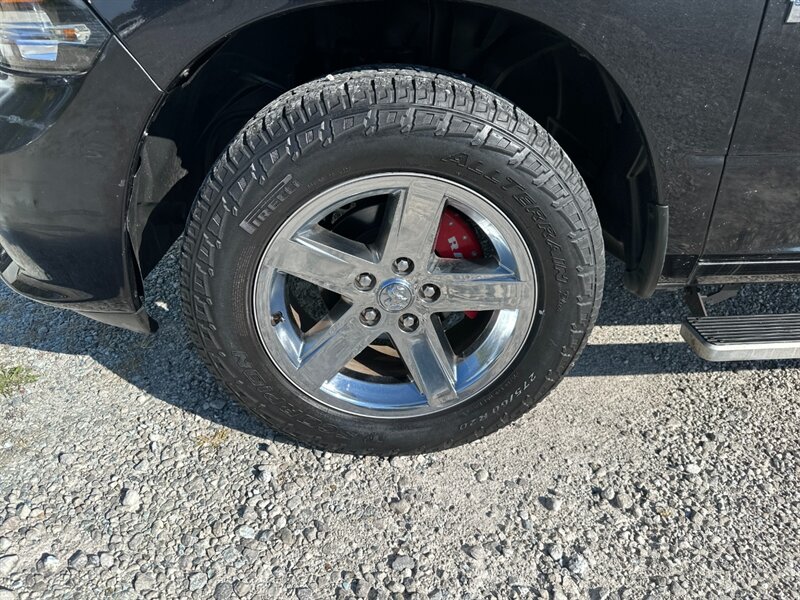 2016 RAM 1500 Express   - Photo 10 - Logansport, IN 46947