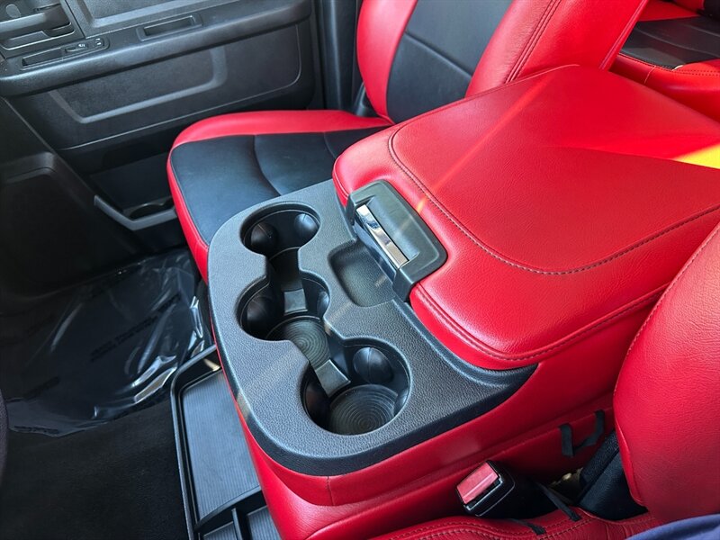 2016 RAM 1500 Express   - Photo 30 - Logansport, IN 46947