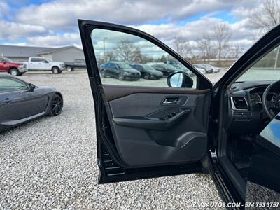 2021 Nissan Rogue SV - Photo 19 - Logansport, IN 46947