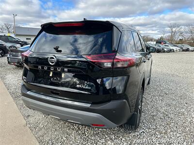 2021 Nissan Rogue SV - Photo 9 - Logansport, IN 46947