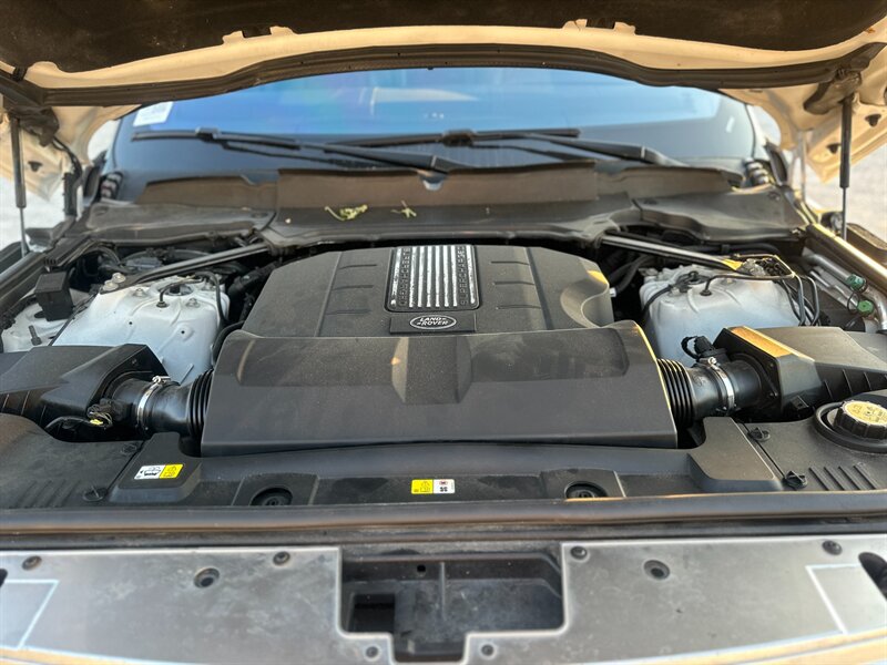 2017 Land Rover Range Rover HSE   - Photo 15 - Logansport, IN 46947