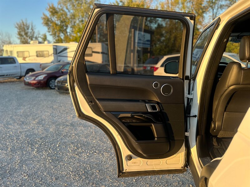 2017 Land Rover Range Rover HSE   - Photo 33 - Logansport, IN 46947