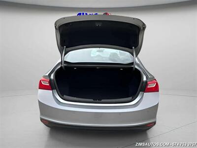 2024 Chevrolet Malibu LT - Photo 32 - Logansport, IN 46947