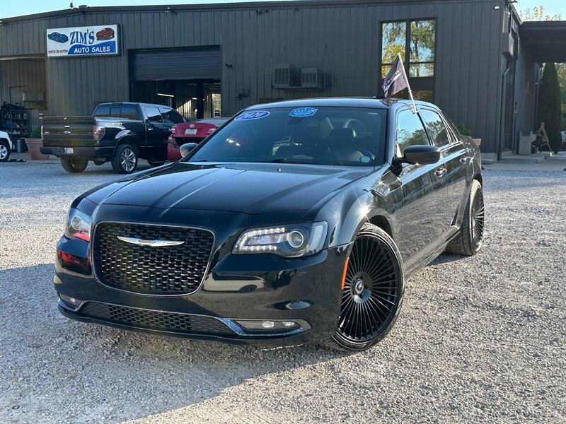 2020 Chrysler 300 S  