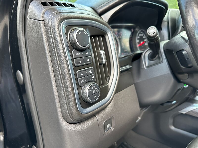 2019 Chevrolet Silverado 1500 LTZ photo 21