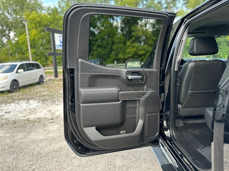 2019 Chevrolet Silverado 1500 LTZ photo 32