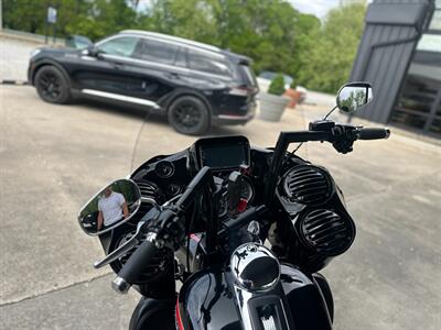 2013 Harley FLTRU - Photo 11 - Logansport, IN 46947