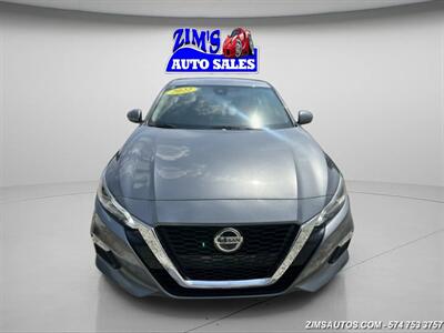 2022 Nissan Altima 2.5 SV - Photo 2 - Logansport, IN 46947