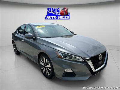 2022 Nissan Altima 2.5 SV Sedan