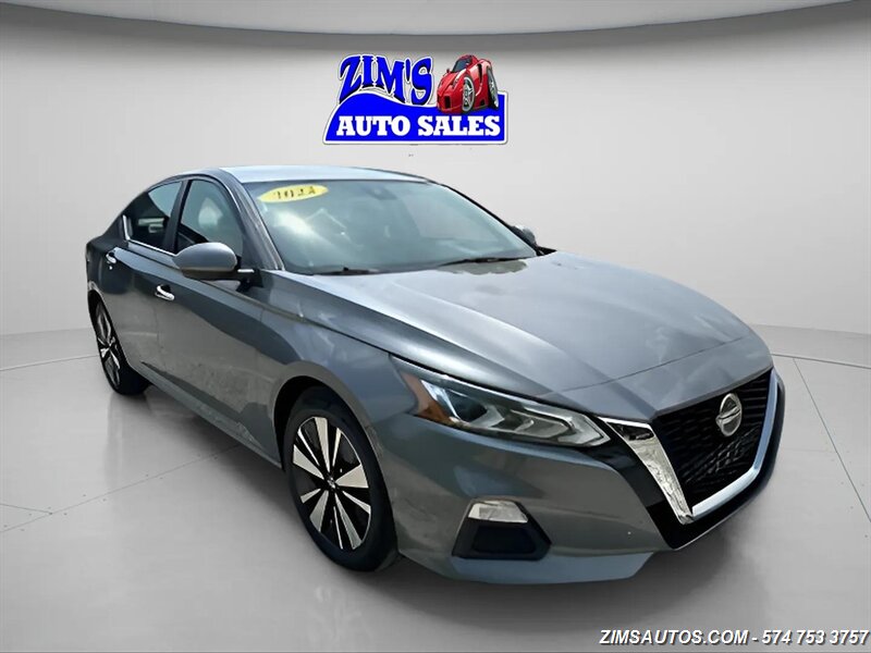 2022 Nissan Altima SV