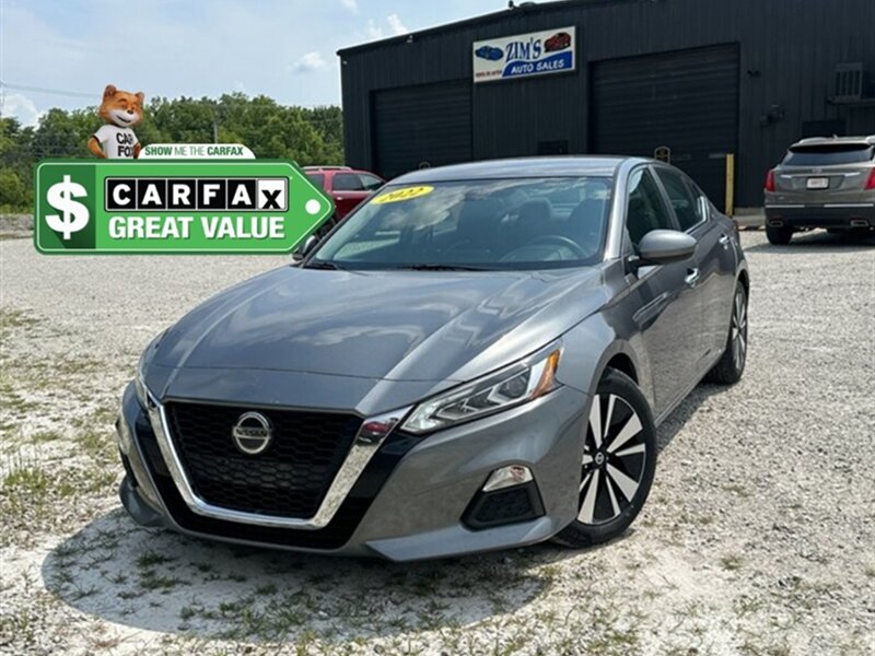 2022 Nissan Altima 2.5 SV  