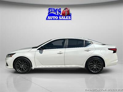 2020 Nissan Altima 2.5 SR   - Photo 4 - Logansport, IN 46947