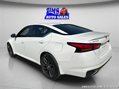 2020 Nissan Altima 2.5 SR - Photo 3 - Logansport, IN 46947