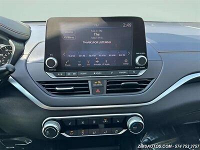 2020 Nissan Altima 2.5 SR - Photo 22 - Logansport, IN 46947