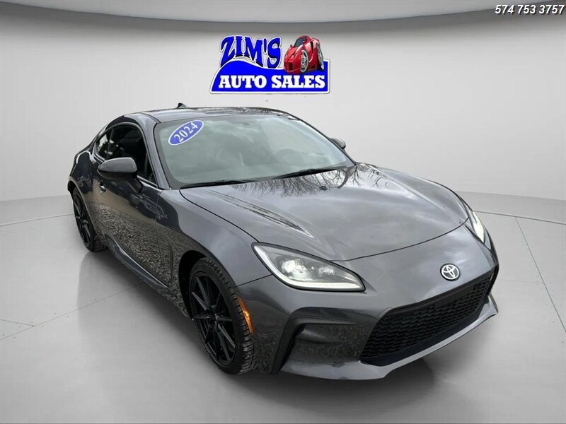 2024 Toyota GR86 Premium's photo