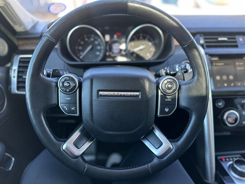 2017 Land Rover Discovery HSE   - Photo 22 - Logansport, IN 46947