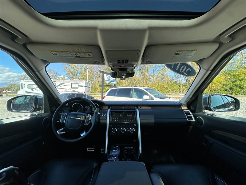 2017 Land Rover Discovery HSE   - Photo 35 - Logansport, IN 46947