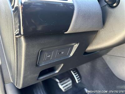 2017 Land Rover Discovery HSE - Photo 16 - Logansport, IN 46947