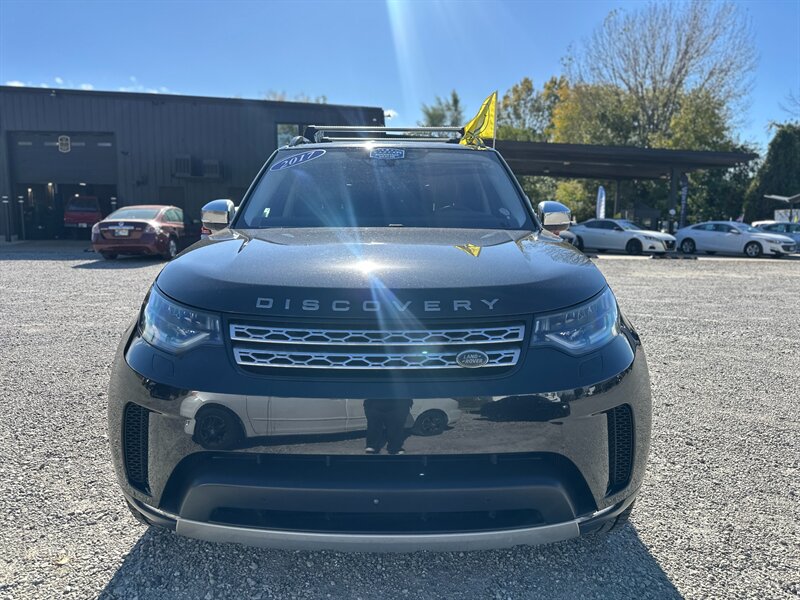 2017 Land Rover Discovery HSE   - Photo 10 - Logansport, IN 46947