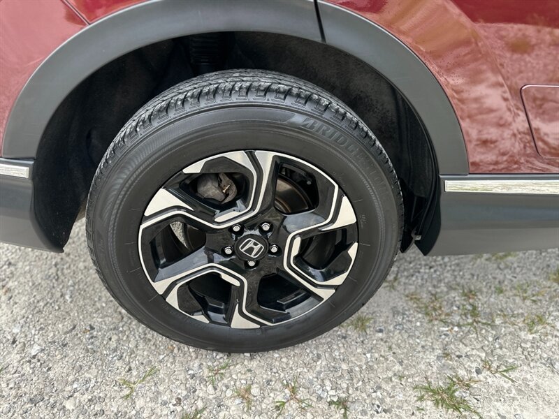 2019 Honda CR-V Touring photo 13