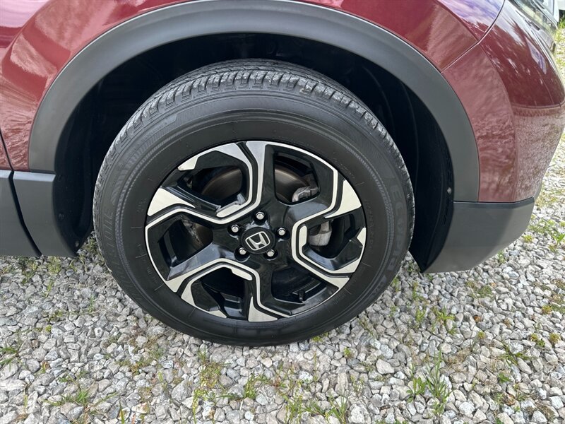 2019 Honda CR-V Touring photo 14