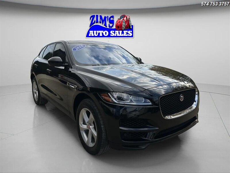 2018 Jaguar F-PACE Premium's photo