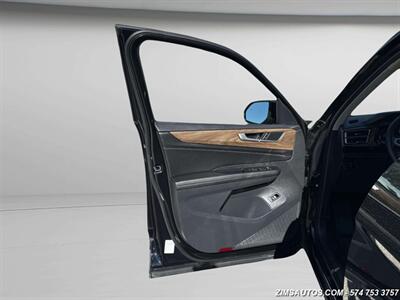 2025 Volkswagen Atlas SE - Photo 14 - Logansport, IN 46947