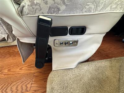 2001 Ford F-550   - Photo 10 - Logansport, IN 46947