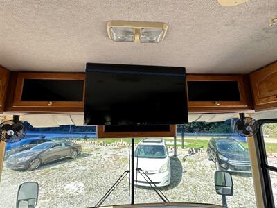 2001 Ford F-550   - Photo 12 - Logansport, IN 46947