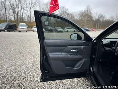 2025 Nissan Kicks SR   - Photo 21 - Logansport, IN 46947