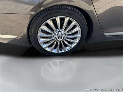 2015 Kia K900 V8 Elite - Photo 38 - Logansport, IN 46947