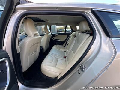 2017 Volvo V60 T5 Premier   - Photo 33 - Logansport, IN 46947